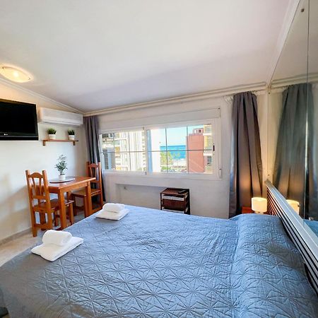 Carihuela Beach, Club San Antonio, Torremolinos Malaga Екстер'єр фото
